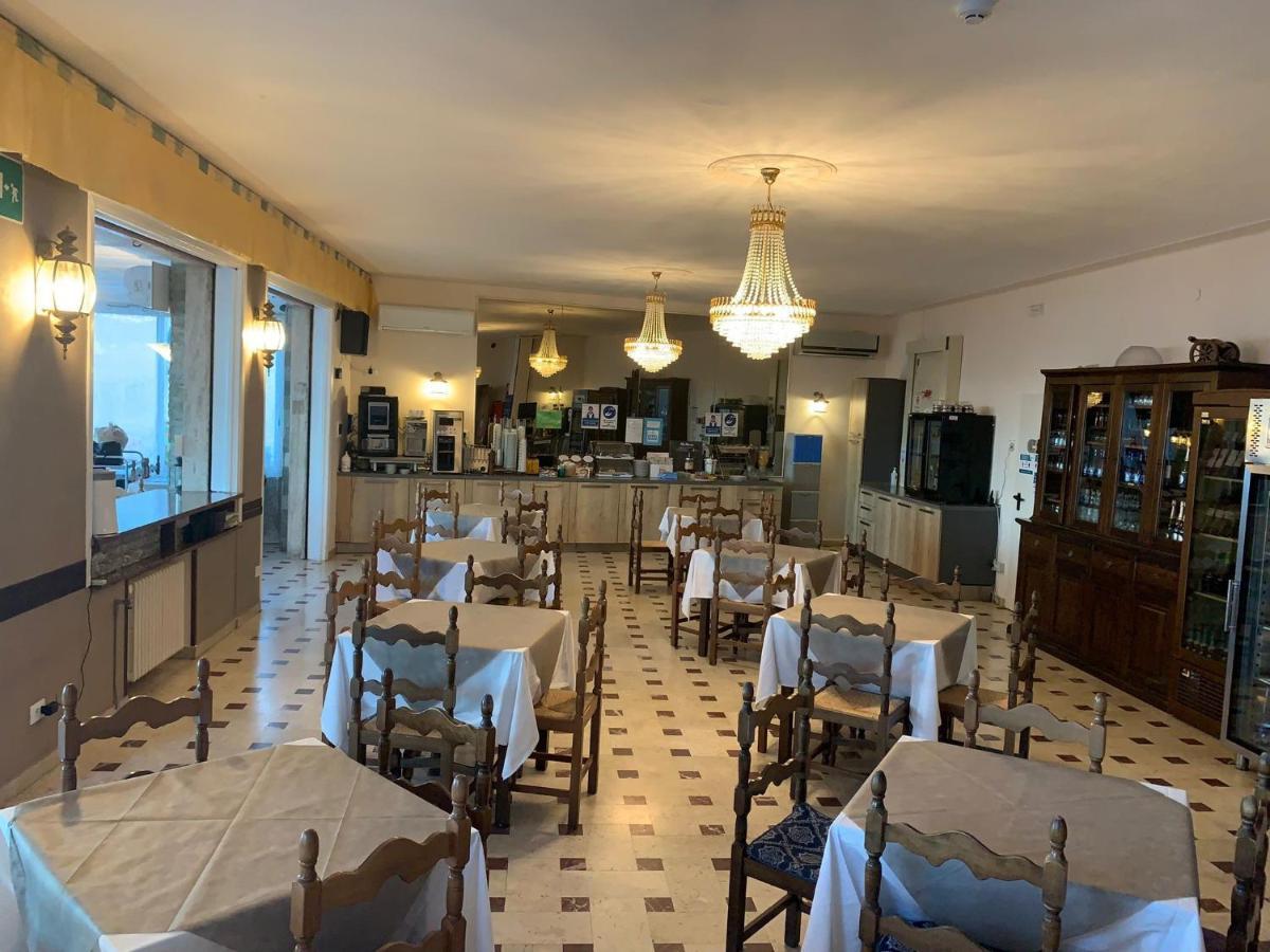 Hotel Svizzera 아르마 디 타지아 외부 사진